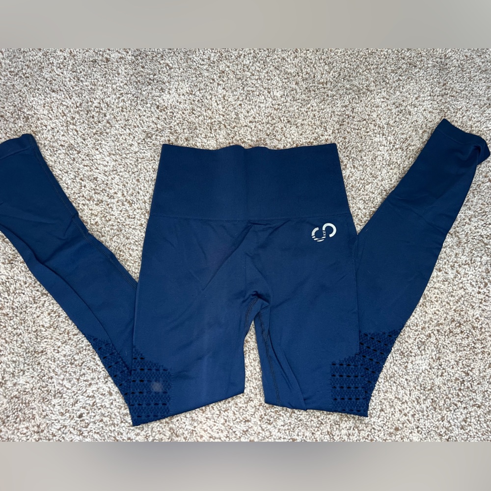 Curves n combat Navy blue seamless with booty scrunch leggings